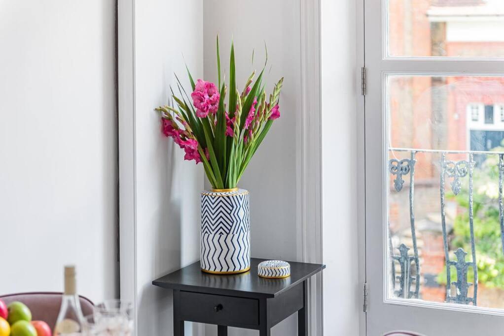 Apartament Lady On The Lane- 2 Bed Primrose Hill Londyn Zewnętrze zdjęcie
