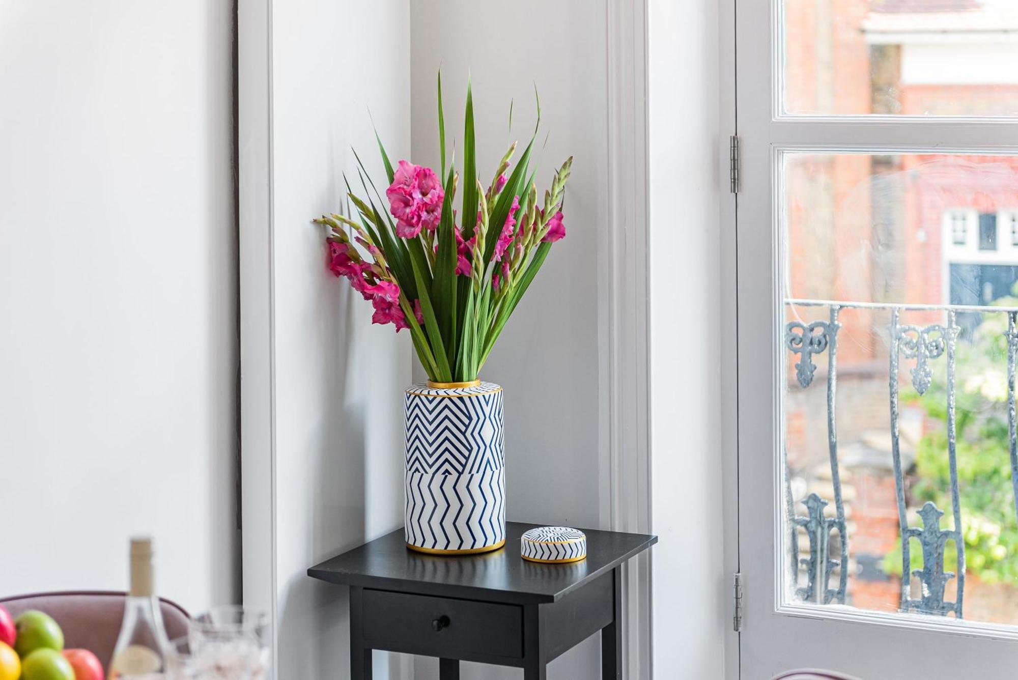 Apartament Lady On The Lane- 2 Bed Primrose Hill Londyn Zewnętrze zdjęcie
